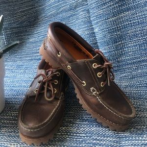 Timberland boat shoe - size 7M (fits size 8)